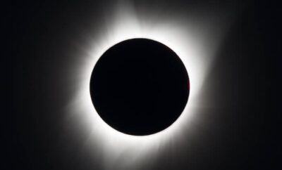 Eclipse solar total en Ibiza el 12 de agosto de 2026: Vive un evento extraordinario desde una villa de lujo.